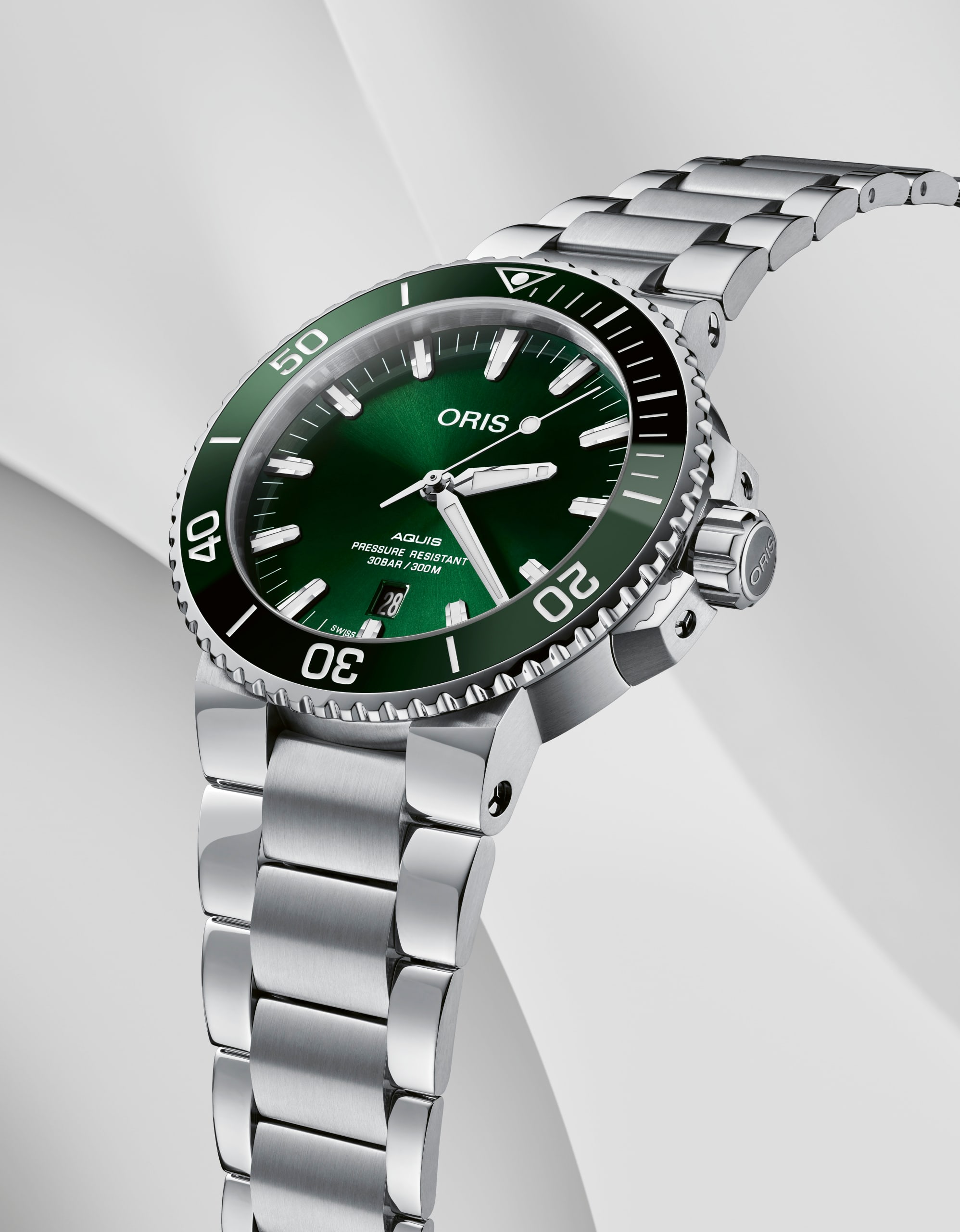 Oris Aquis Date