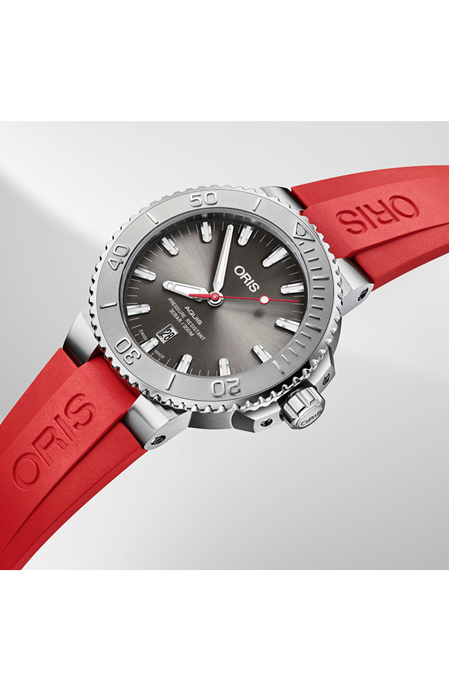 Oris Aquis Date