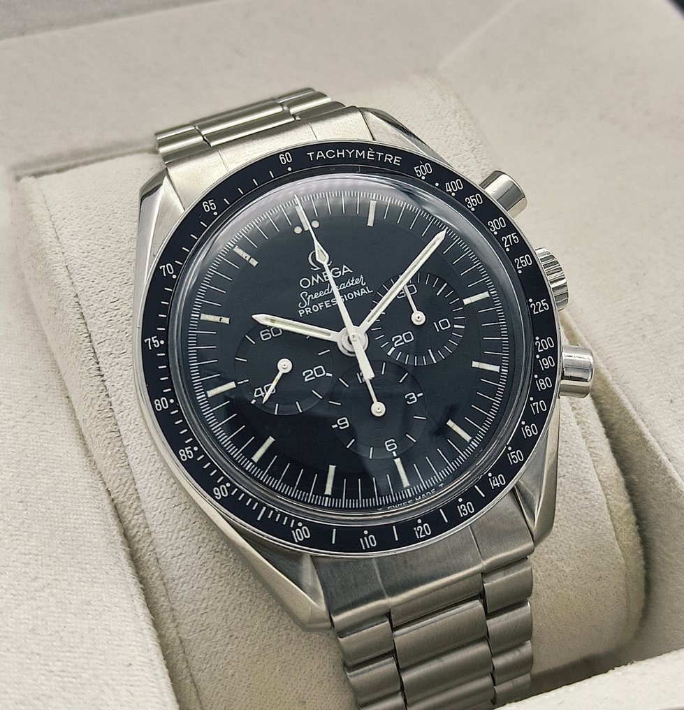 Omega Speedmaster Professional Moonwatch