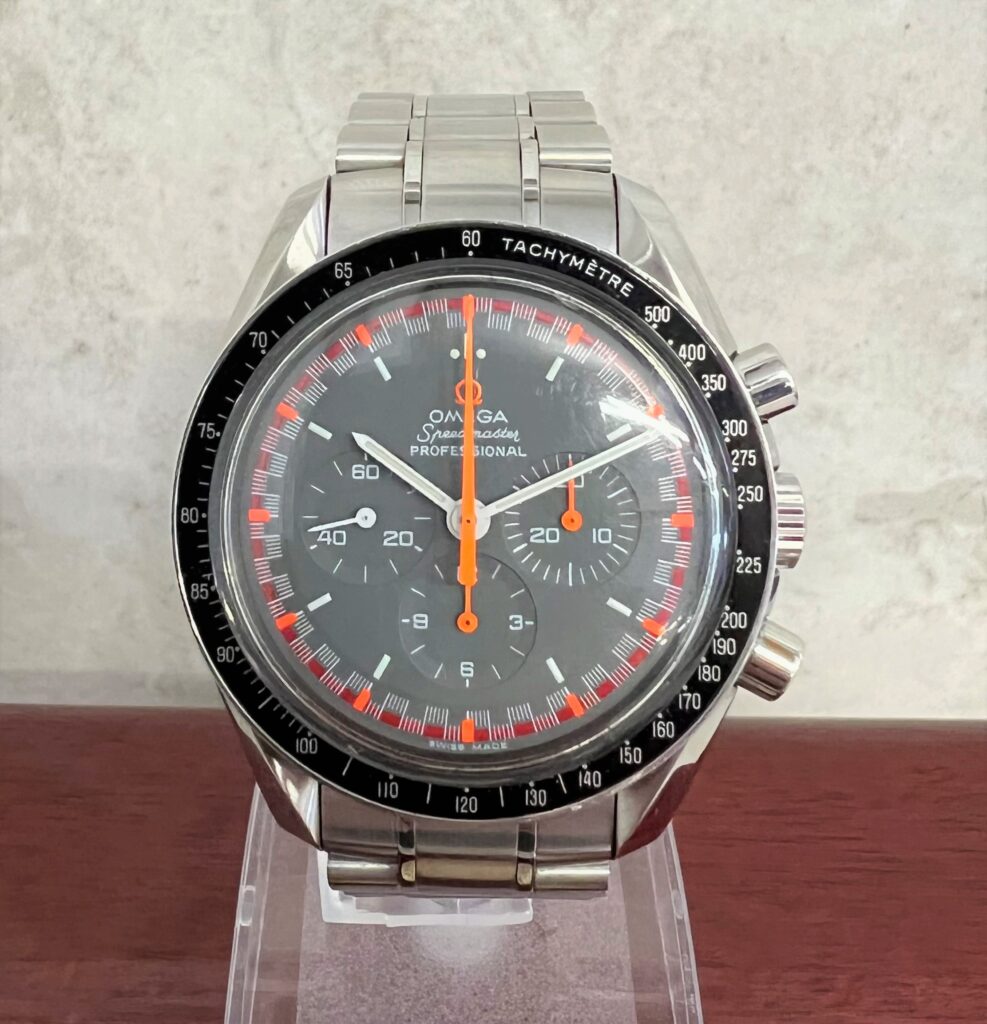 Omega Speedmaster Racing