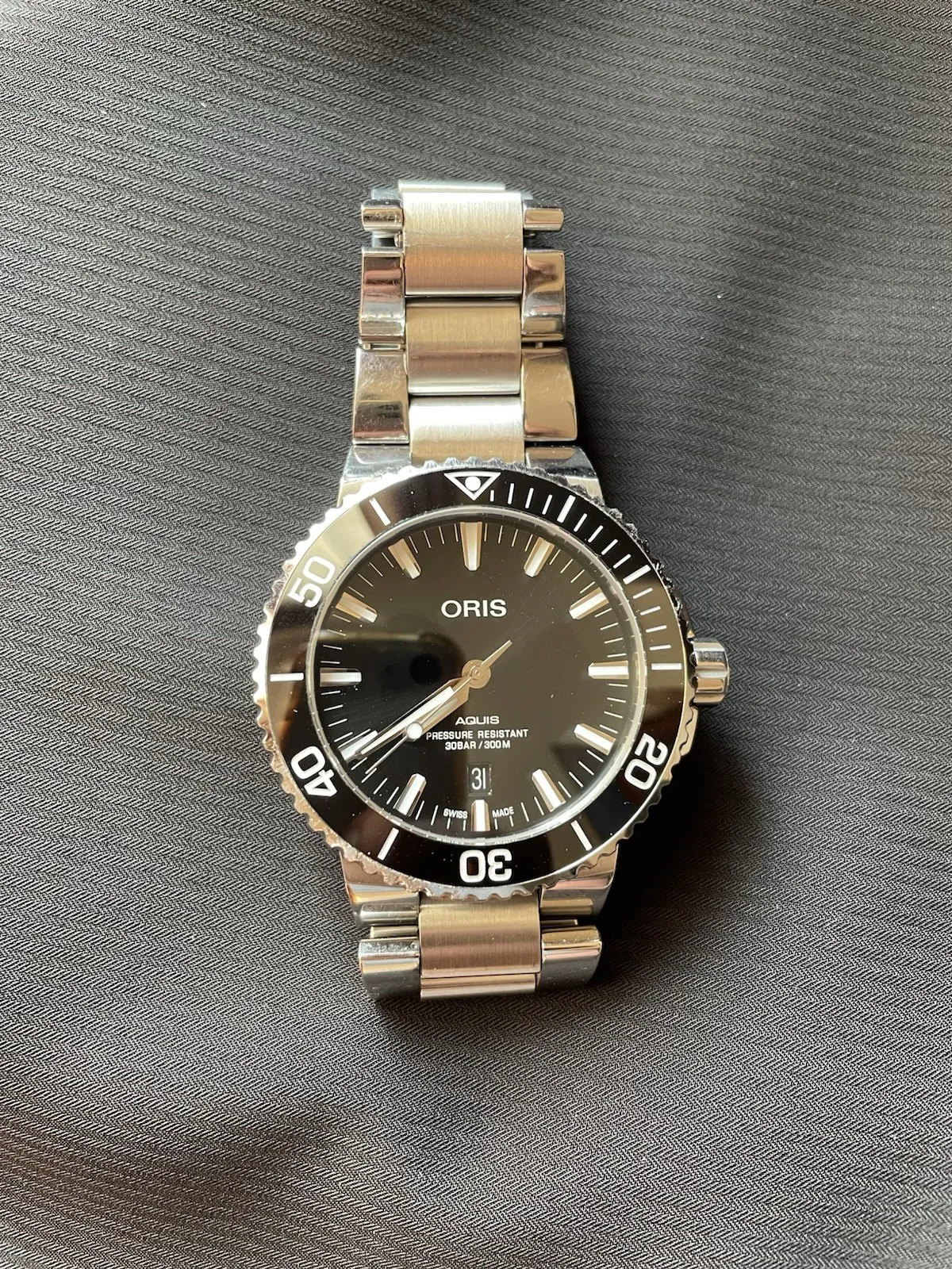 Oris Aquis Date