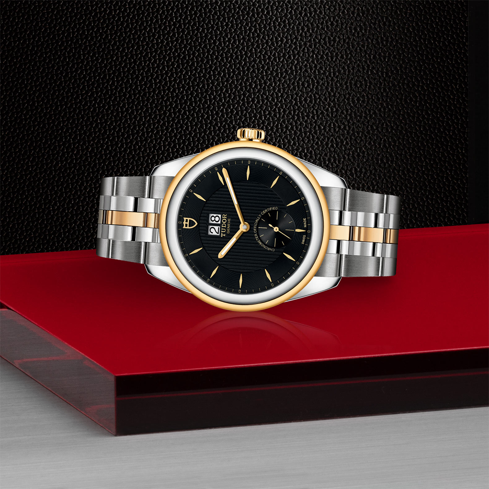 Tudor Glamour Double Date
